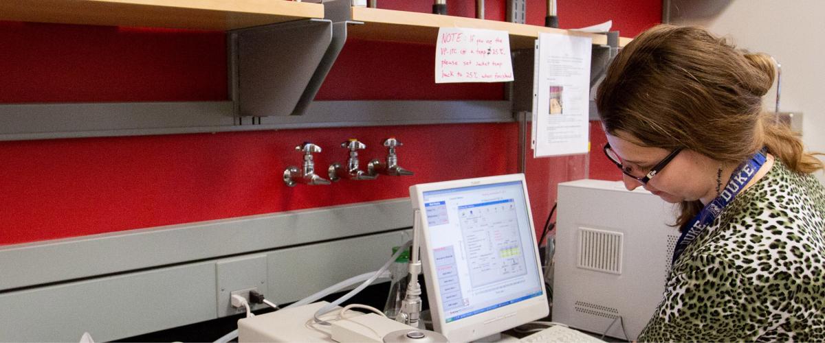 Woman in biochemistry lab